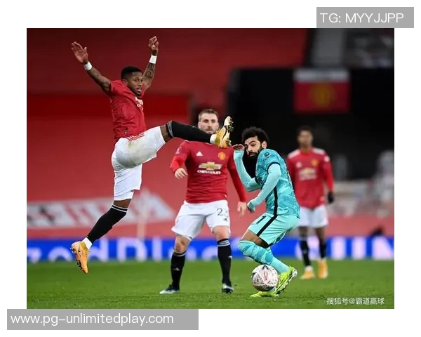 中超历史冷门尤文图斯绝杀曼联引发全场狂欢