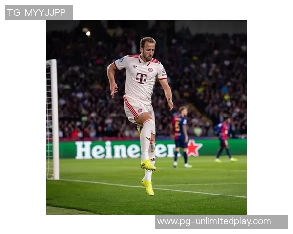 拜仁狂胜巴萨6比2帽子戏法引发转会风波全场沸腾