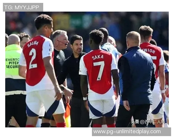 中超联赛阿森纳大胜马竞引发争议判罚全场沸腾瞬间回顾 中超联赛阿森纳大胜马竞引发争议判罚全场沸腾瞬间回顾