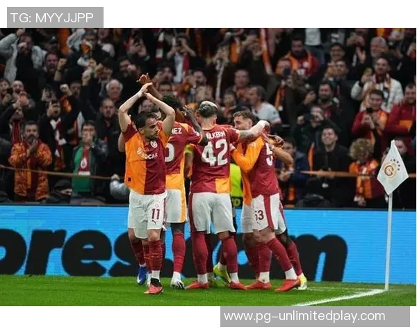 世界杯惊现冷门热刺与利物浦战成平局乌龙球瞬间引发全场轰动 世界杯惊现冷门热刺与利物浦战成平局乌龙球瞬间引发全场轰动