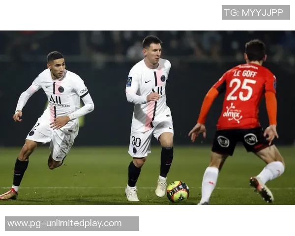 欧联杯巴黎圣日耳曼大胜那不勒斯乌龙球引发全场热议与转会传闻